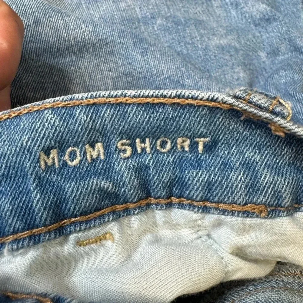 American Eagle‎ Women’s Cuffed Mom Shorts Size 10
